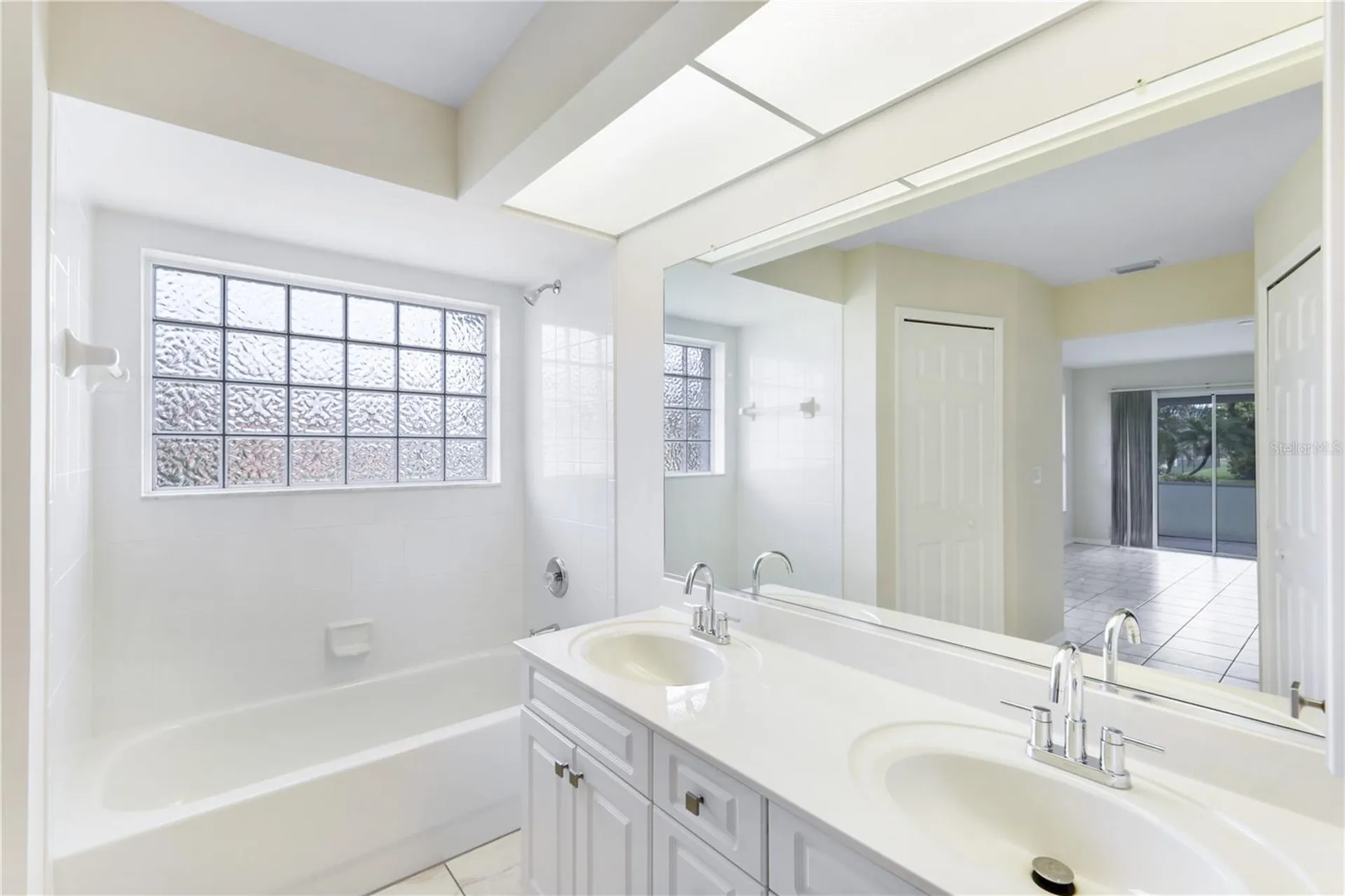 204 SE 19th Terrace Cape Coral FL 33990