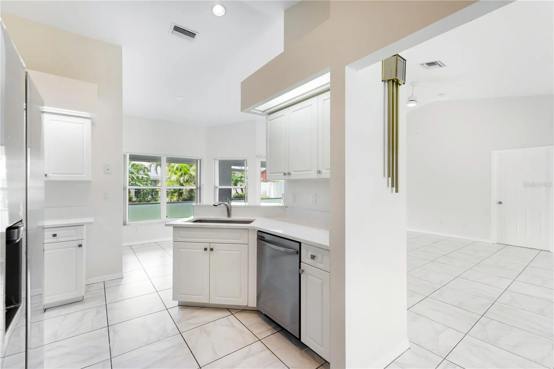 204 SE 19th Terrace Cape Coral FL 33990