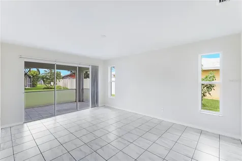204 SE 19th Terrace Cape Coral FL 33990