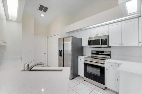 204 SE 19th Terrace Cape Coral FL 33990