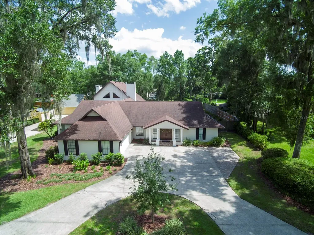 2418 SE 15th Street Ocala FL 34471