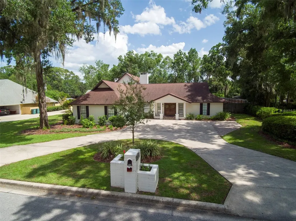2418 SE 15th Street Ocala FL 34471