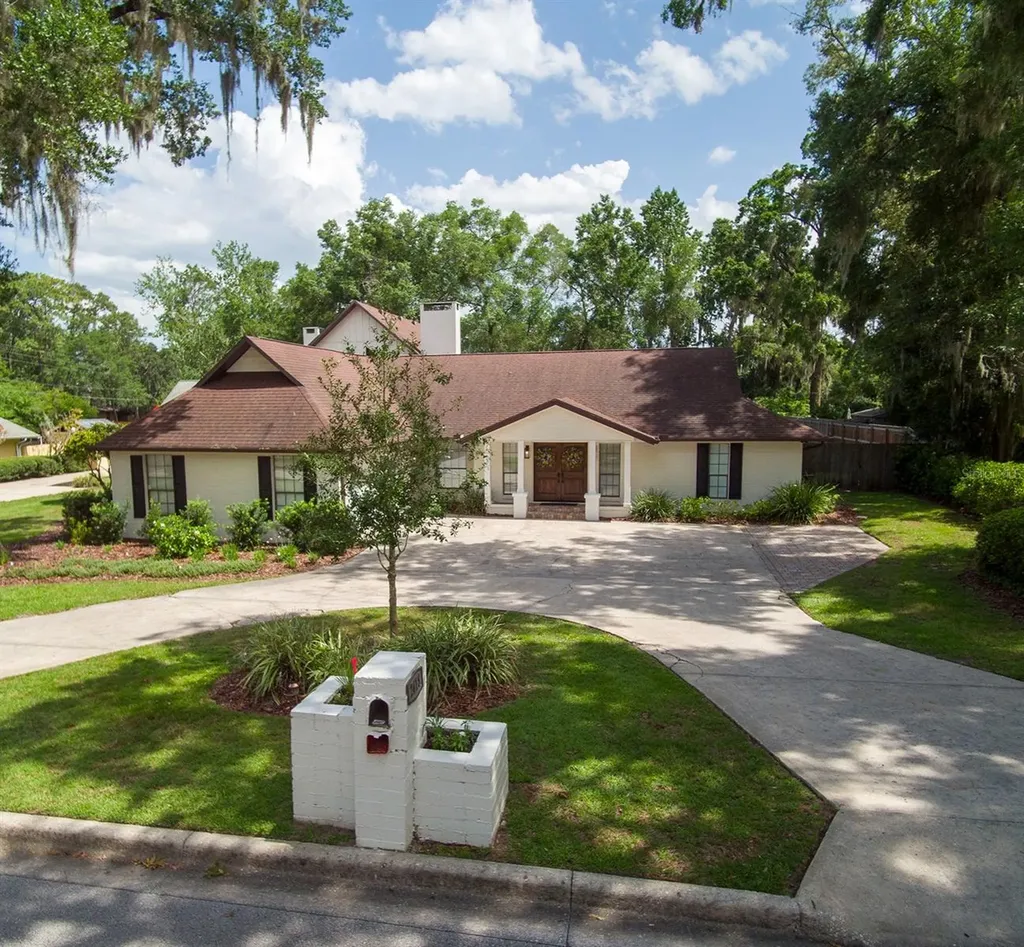 2418 SE 15th Street Ocala FL 34471