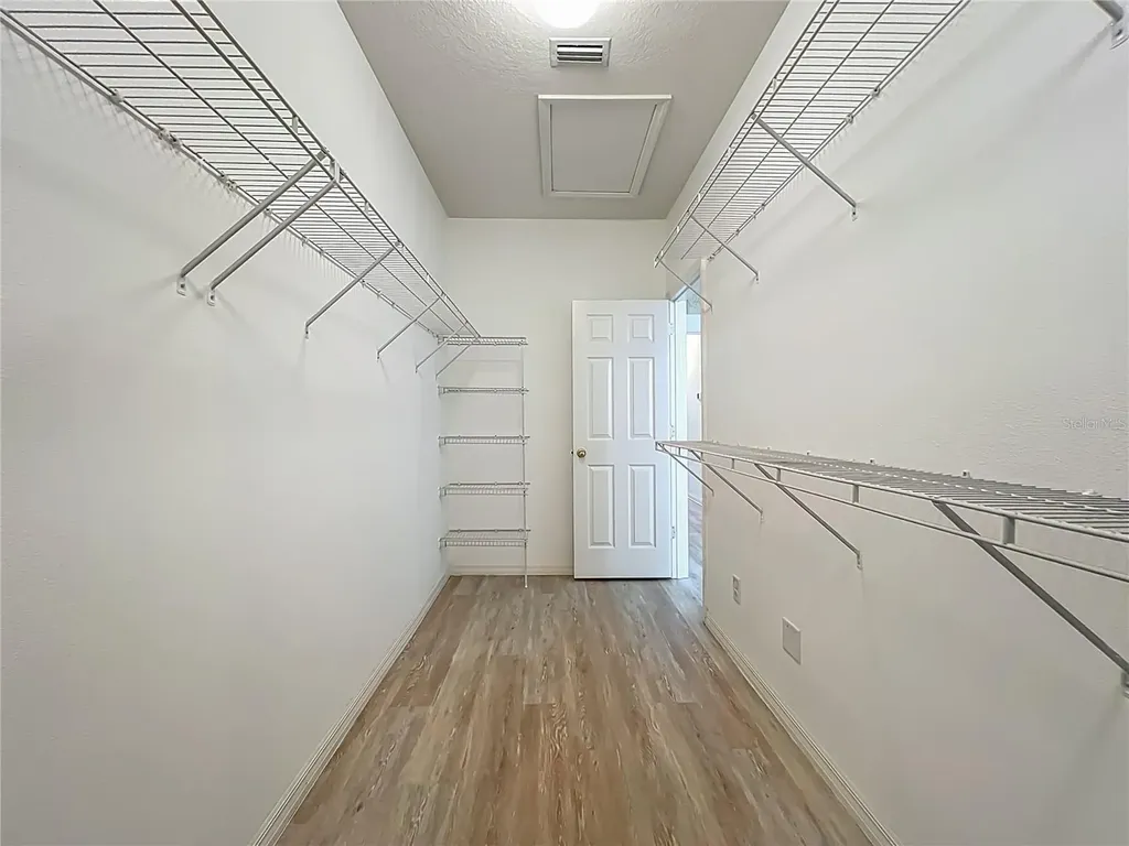 1510 Grantham Drive Sarasota FL 34234