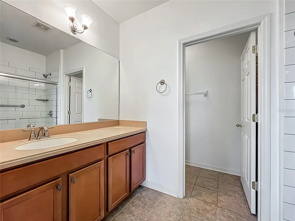 1510 Grantham Drive Sarasota FL 34234