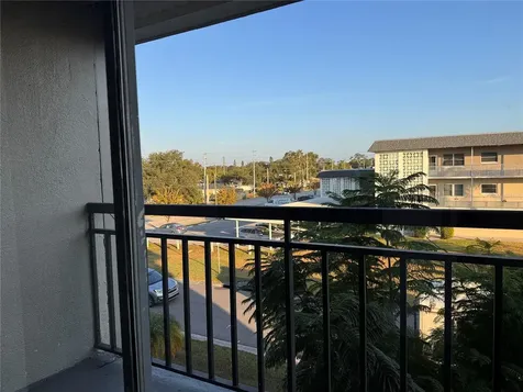 1185 58th Street N St Petersburg FL 33710