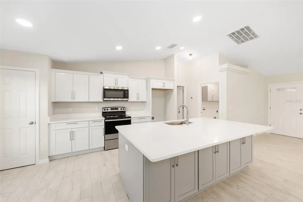 12371 SE 100th Avenue Belleview FL 34420