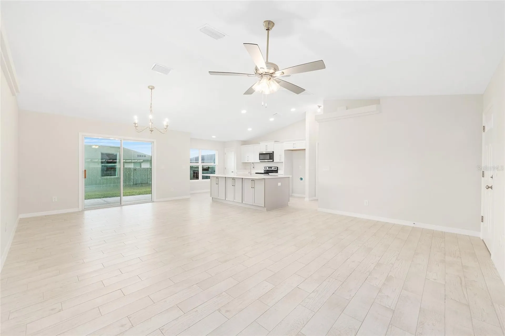 12371 SE 100th Avenue Belleview FL 34420