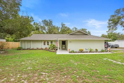 1050 E French Avenue Orange City FL 32763