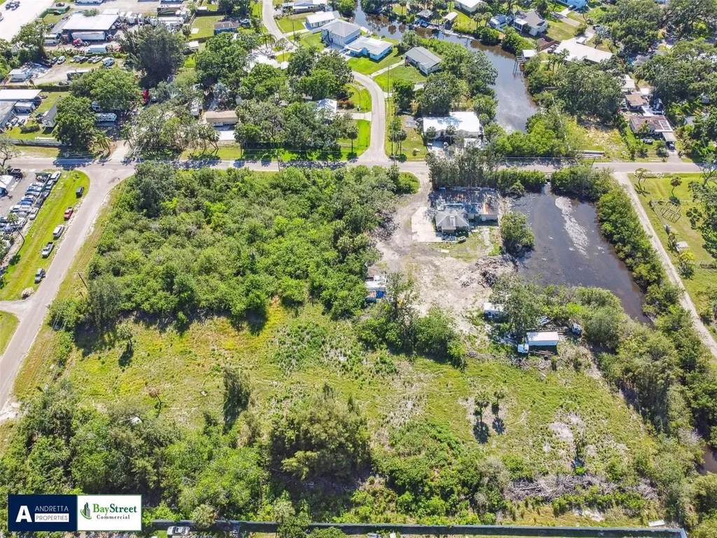 4713 El Camino Blanco Boulevard Tampa FL 33619
