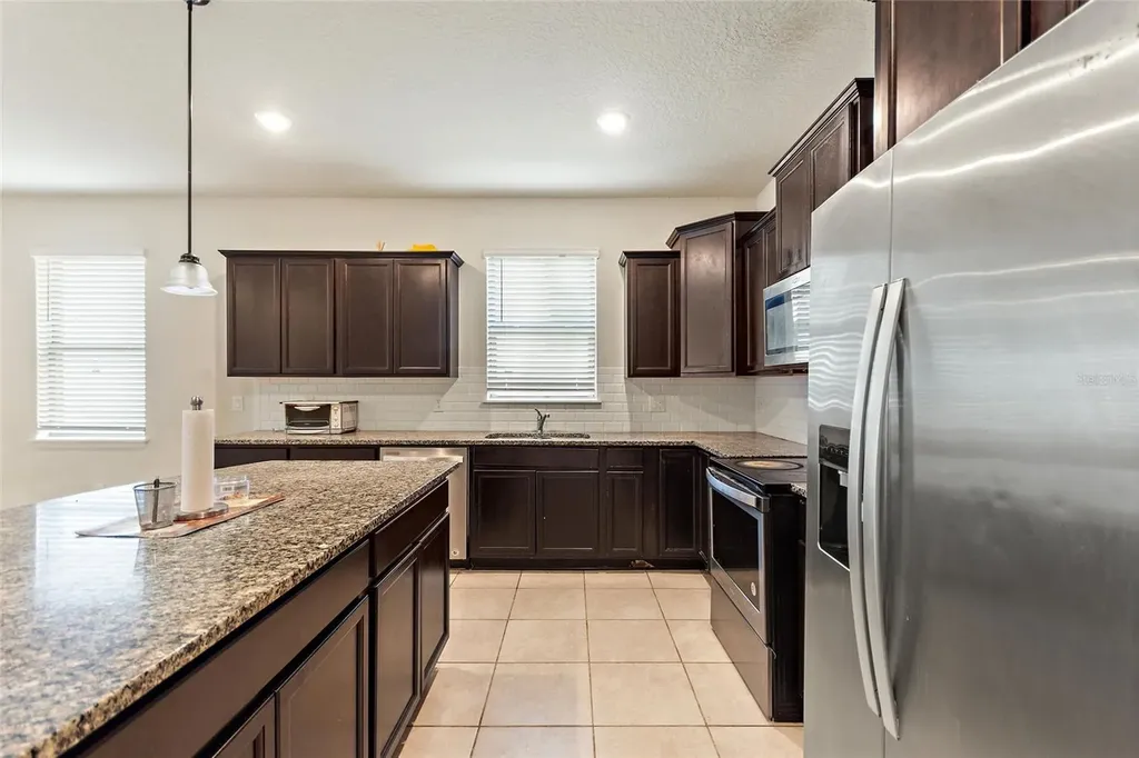 120 Citrus Isle Street Davenport FL 33837