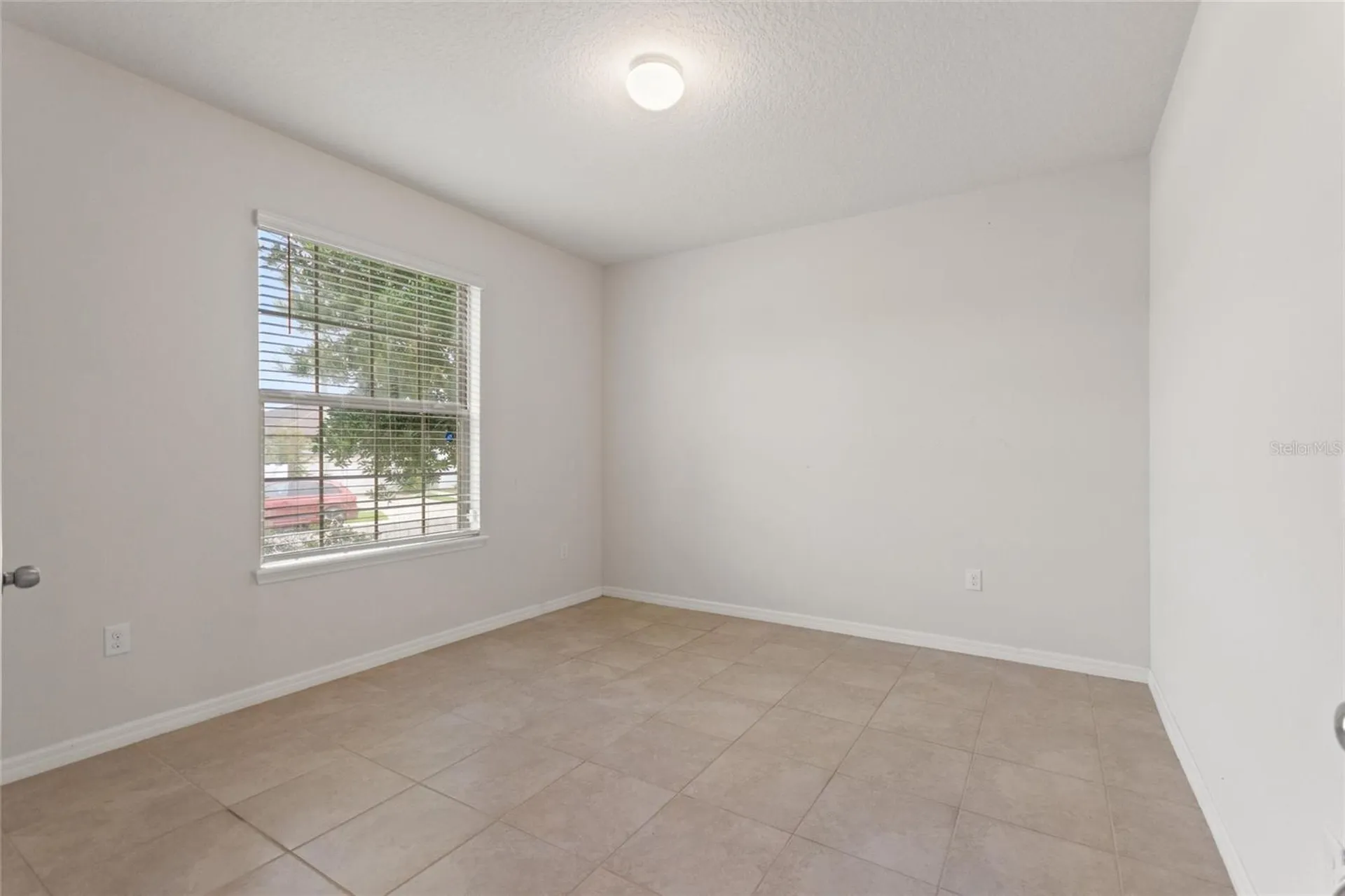 120 Citrus Isle Street Davenport FL 33837