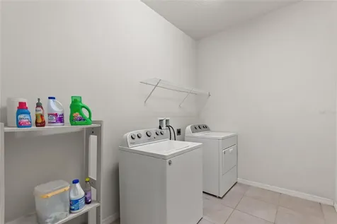 120 Citrus Isle Street Davenport FL 33837