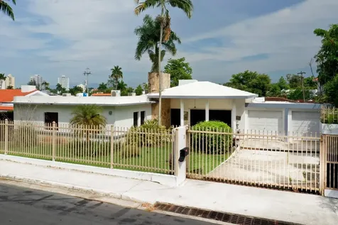 . J Street Guaynabo PR 00966