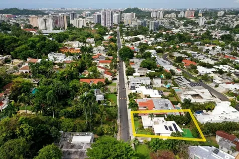 . J Street Guaynabo PR 00966