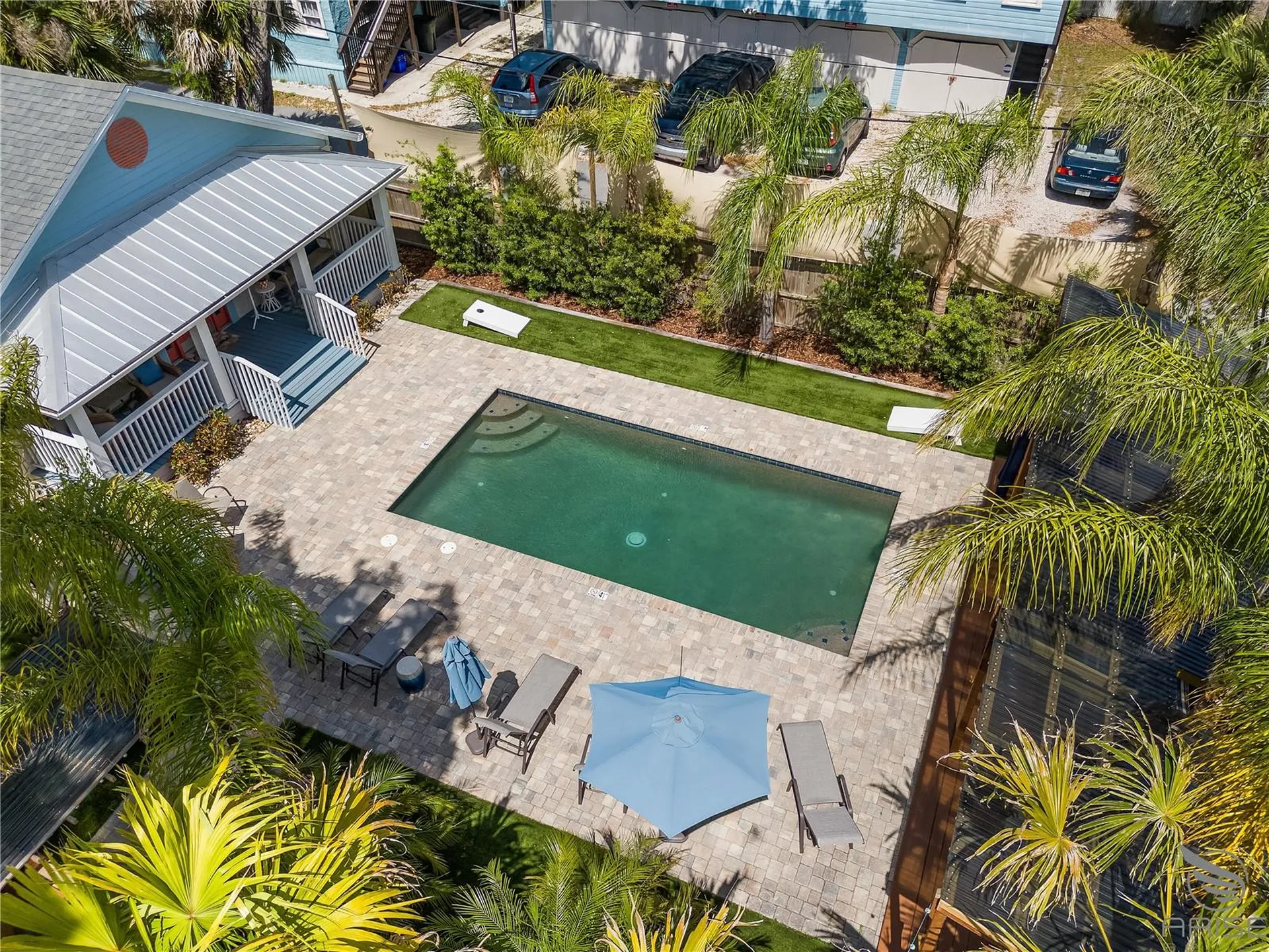 305 Live Oak New Smyrna Beach FL 32168