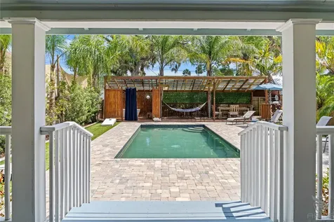 305 Live Oak New Smyrna Beach FL 32168