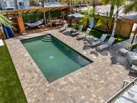305 Live Oak New Smyrna Beach FL 32168