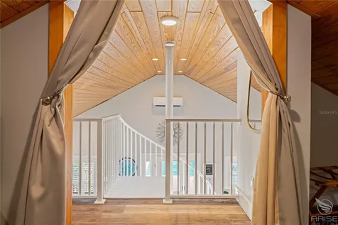 305 Live Oak New Smyrna Beach FL 32168