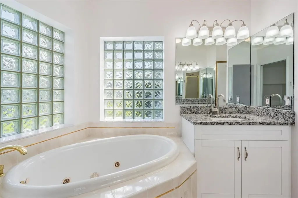2127 Lagoon Drive Dunedin FL 34698