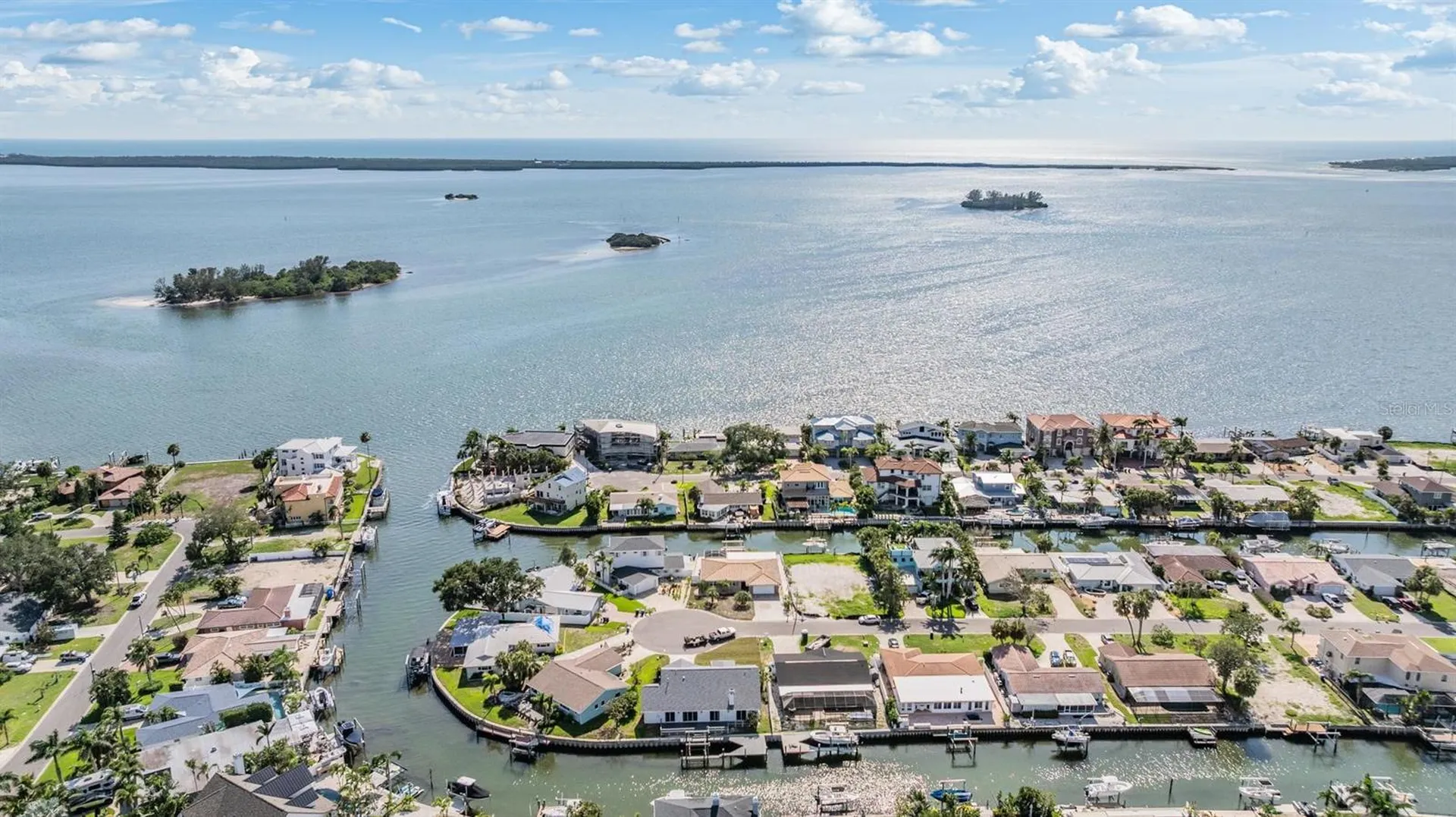 2127 Lagoon Drive Dunedin FL 34698
