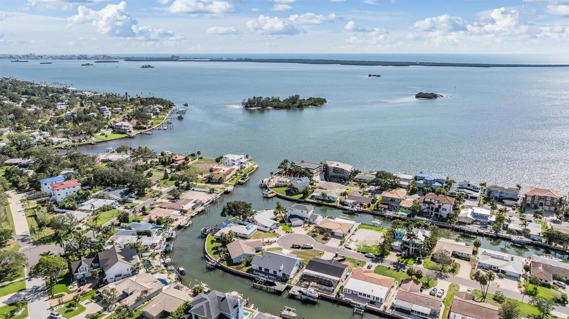 2127 Lagoon Drive Dunedin FL 34698