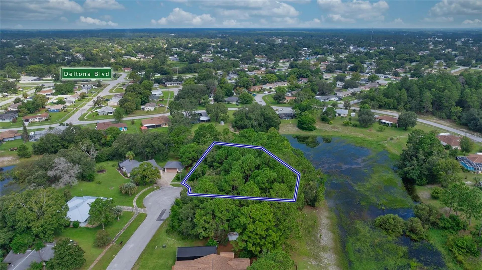 . Lakeview Court Spring Hill FL 34608