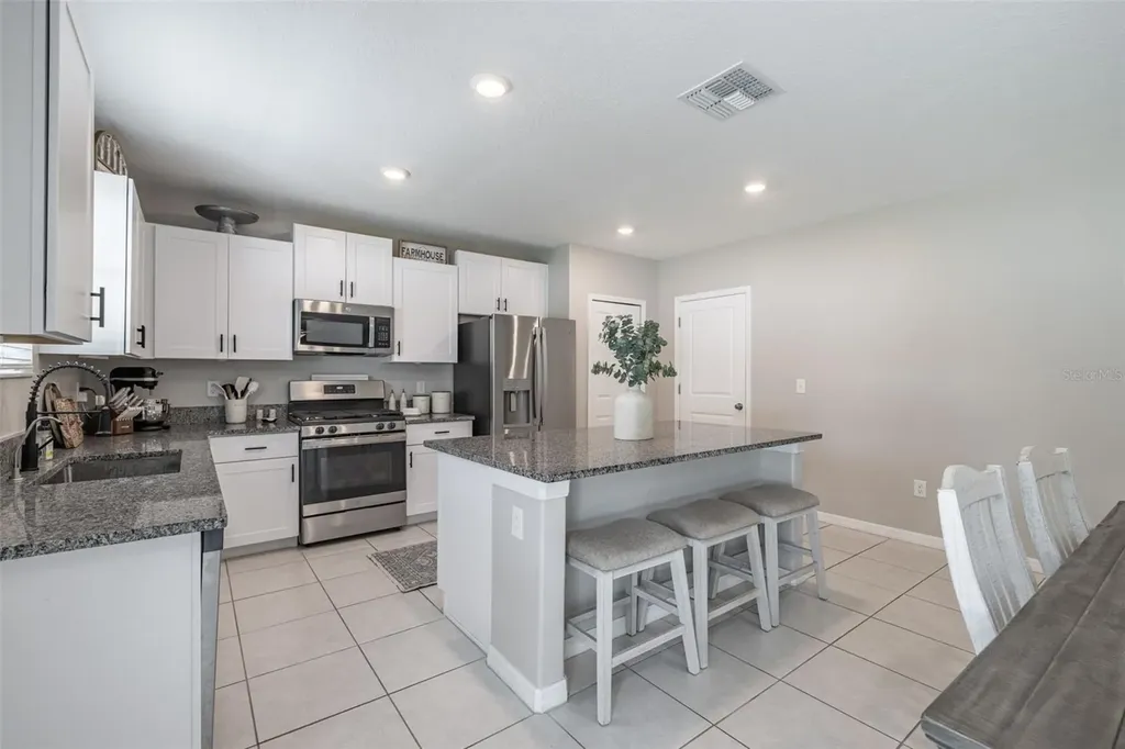 10270 Shady Preserve Drive Riverview FL 33578