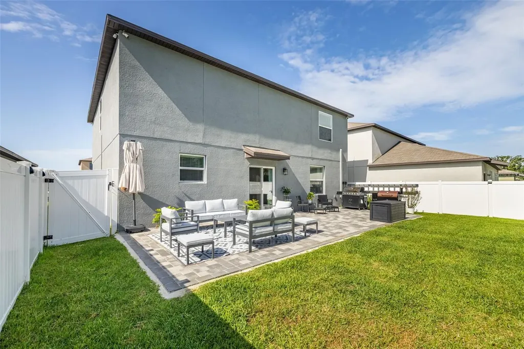 10270 Shady Preserve Drive Riverview FL 33578