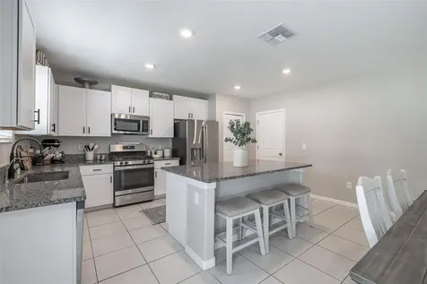 10270 Shady Preserve Drive Riverview FL 33578