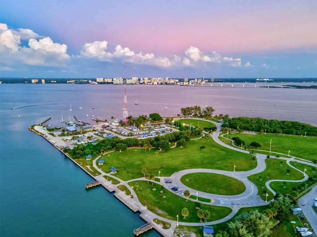 701 Marbury Lane Longboat Key FL 34228