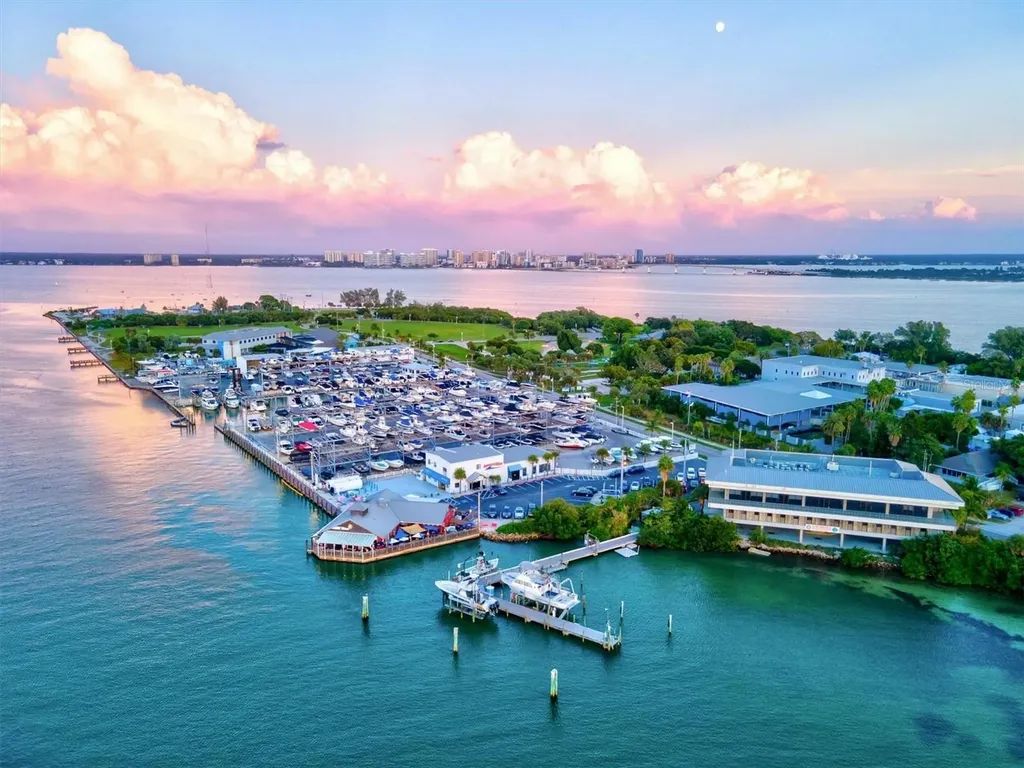 701 Marbury Lane Longboat Key FL 34228