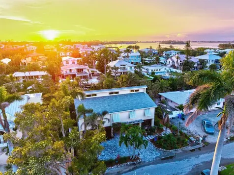 701 Marbury Lane Longboat Key FL 34228