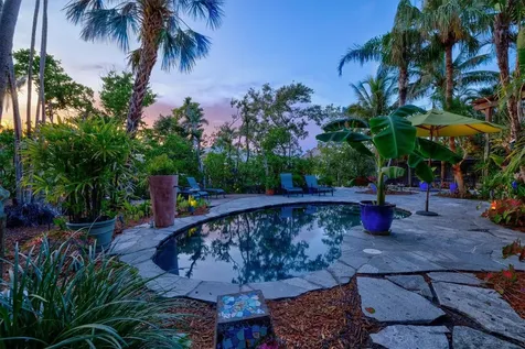 701 Marbury Lane Longboat Key FL 34228