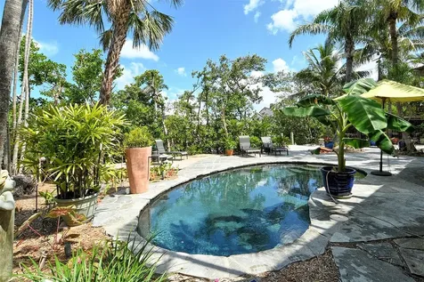 701 Marbury Lane Longboat Key FL 34228