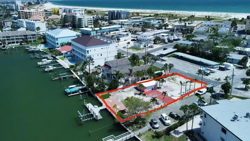 11855 1st Street E Treasure Island FL 33706