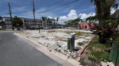 11855 1st Street E Treasure Island FL 33706