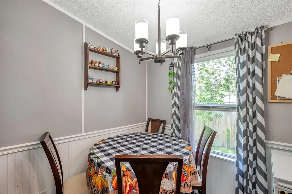 1222 Rowell Street Auburndale FL 33823