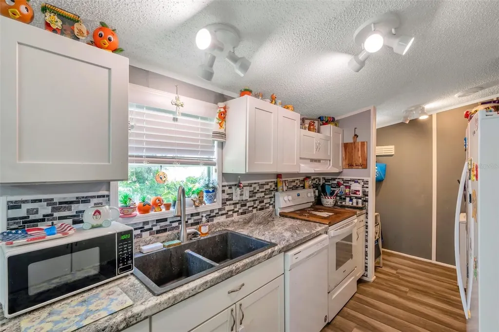 1222 Rowell Street Auburndale FL 33823