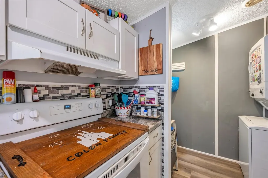 1222 Rowell Street Auburndale FL 33823