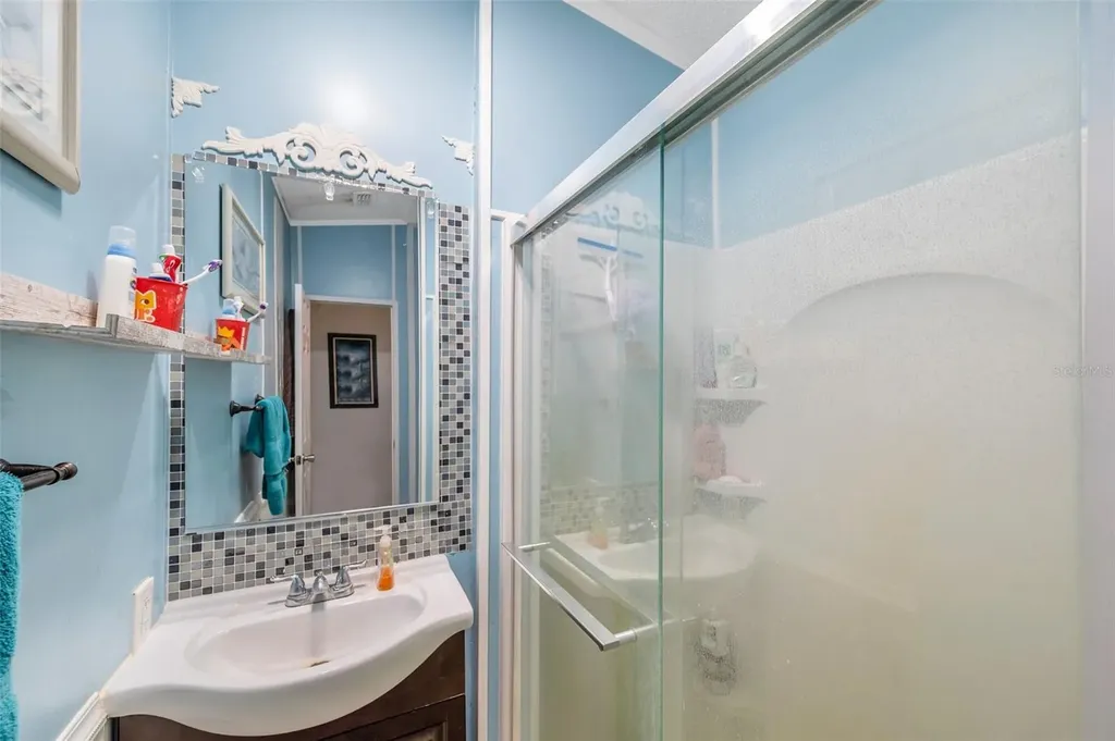 1222 Rowell Street Auburndale FL 33823