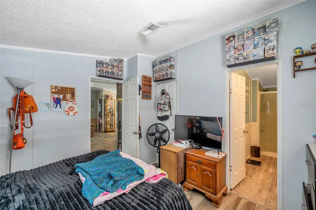 1222 Rowell Street Auburndale FL 33823