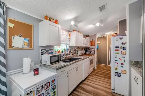 1222 Rowell Street Auburndale FL 33823