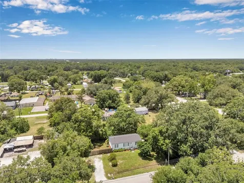 1222 Rowell Street Auburndale FL 33823