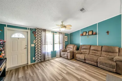 1222 Rowell Street Auburndale FL 33823