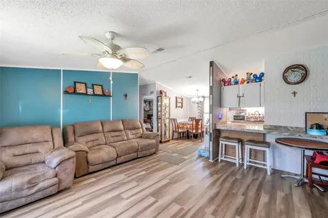 1222 Rowell Street Auburndale FL 33823