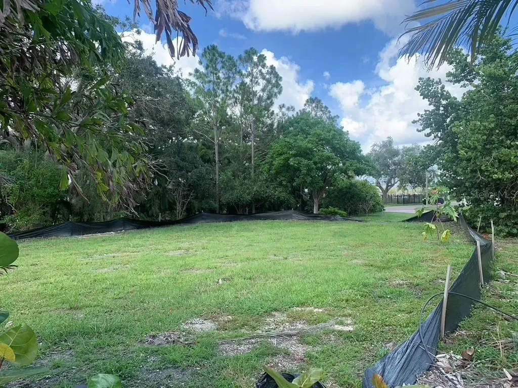4725 Trade Winds Drive S Gulfport FL 33711