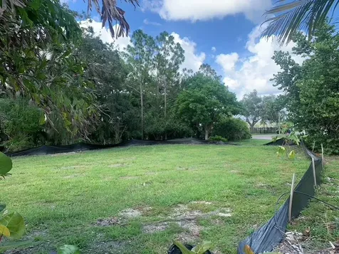 4725 Trade Winds Drive S Gulfport FL 33711
