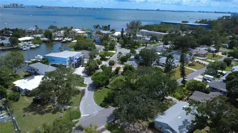 4725 Trade Winds Drive S Gulfport FL 33711