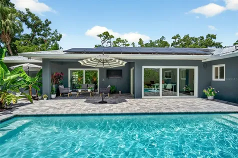 2460 Hillview Street Sarasota FL 34239